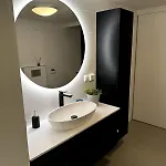 Large And Modern * تروندهايم
