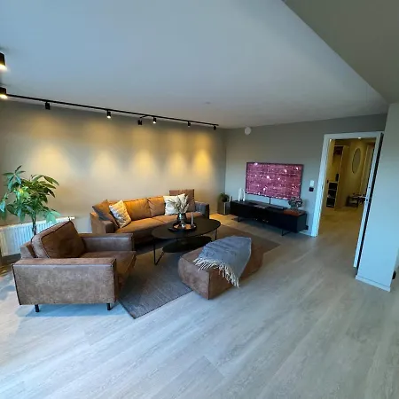 Διαμέρισμα Large And Modern Τρόντχαϊμ